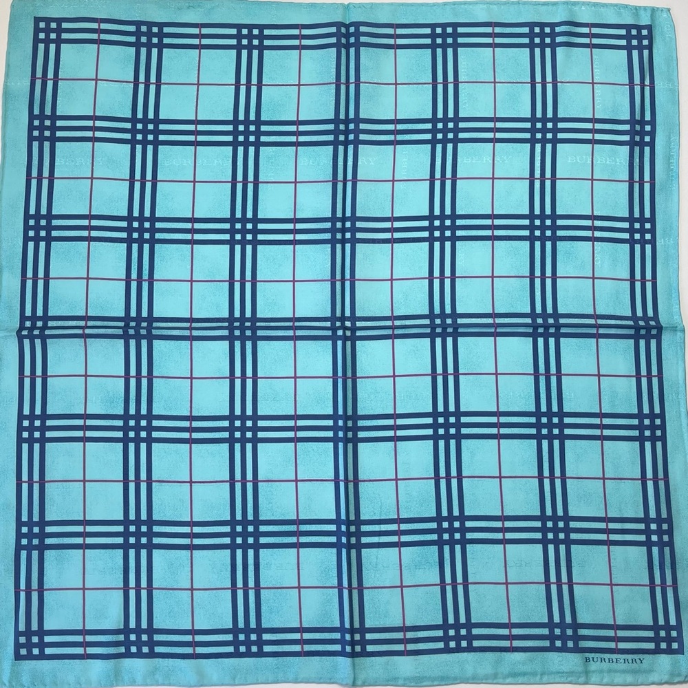 Burberry vintage handkerchief 22 x 22 inches, Silk cotton